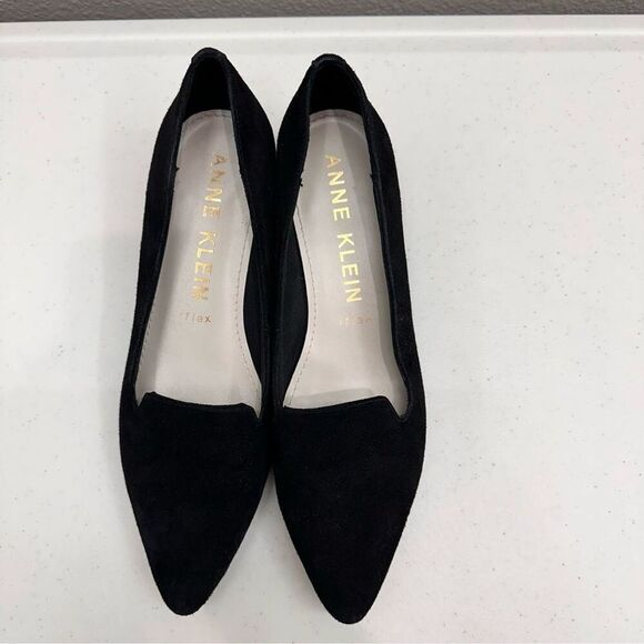 Anne Klein Womens Shoes Low Heel Size 9 Fall Black Fabric Leopard Print Heel - Picture 2 of 8